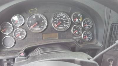 International ProStar Left Instrument Panel Cluster for a International PROSTAR 122