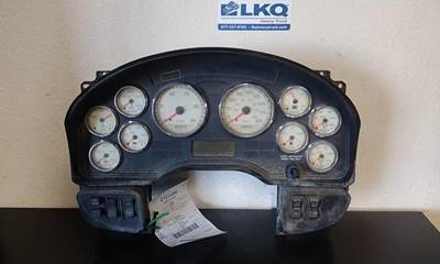 International ProStar Instrument Panel Cluster for a International PROSTAR 113