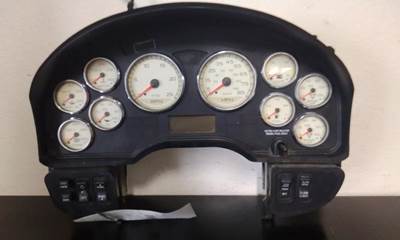 International ProStar Instrument Panel Cluster for a International PROSTAR 113