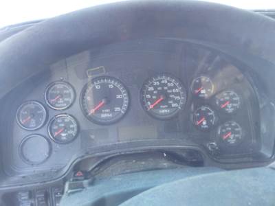 International ProStar Instrument Panel Cluster for a International PROSTAR 122