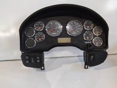 International ProStar Instrument Panel Cluster for a International PROSTAR 122