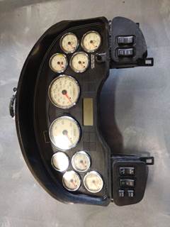 International ProStar Instrument Panel Cluster for a International PROSTAR 122