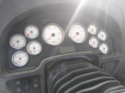 International ProStar Instrument Panel Cluster for a International PROSTAR 122