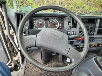 Isuzu FTR Instrument Panel Cluster