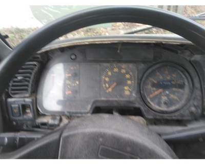 Isuzu FTR Instrument Panel Cluster