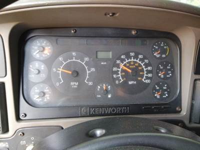 Kenworth T2000 Instrument Panel Cluster