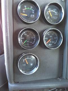 Kenworth T300 Instrument Panel Cluster