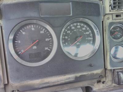 Kenworth T660 Instrument Panel Cluster