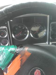 Kenworth T660 Instrument Panel Cluster