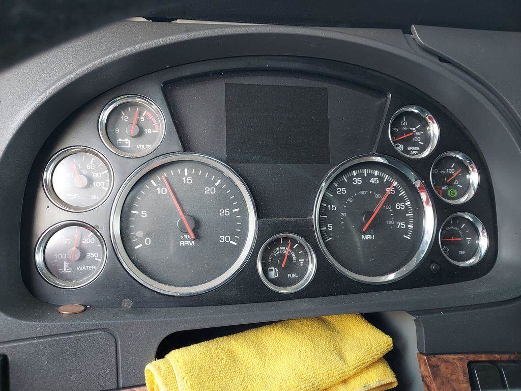 2020 Kenworth T680 Instrument Panel Cluster For Sale Stockton, CA