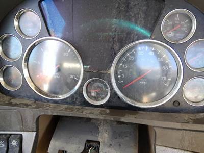 Kenworth T680 Instrument Panel Cluster