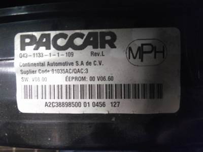 Kenworth T680 Instrument Panel Cluster