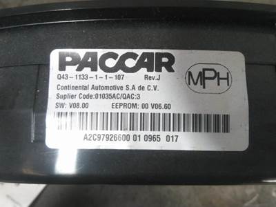 Kenworth T680 Instrument Panel Cluster