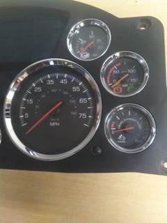 Kenworth T680 Instrument Panel Cluster