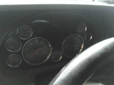 Kenworth T680 Left Instrument Panel Cluster