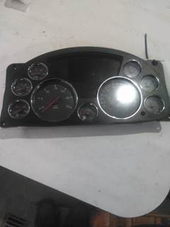 Kenworth T680 Instrument Panel Cluster