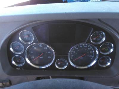 Kenworth T680 Instrument Panel Cluster