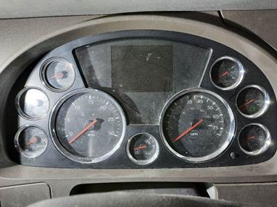 Kenworth T680 Instrument Panel Cluster