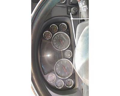 Kenworth T680 Instrument Panel Cluster
