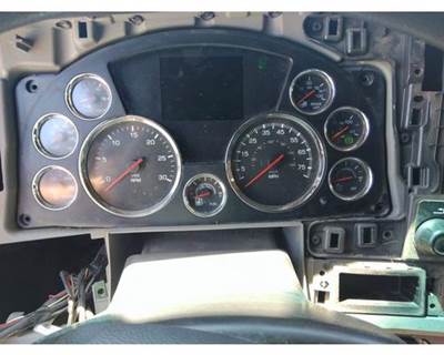 Kenworth T680 Instrument Panel Cluster