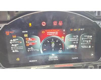 Kenworth T680 Instrument Panel Cluster
