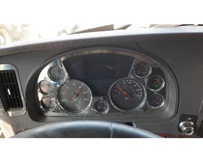 Kenworth T680 Instrument Panel Cluster