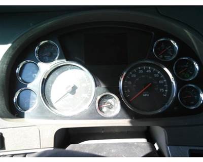 Kenworth T680 Instrument Panel Cluster