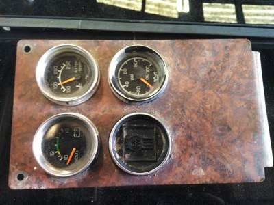 Kenworth T800 Instrument Panel Cluster