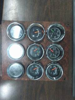 Kenworth W900 Instrument Panel Cluster