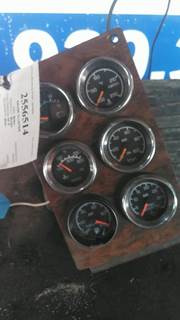 Kenworth W900 Instrument Panel Cluster