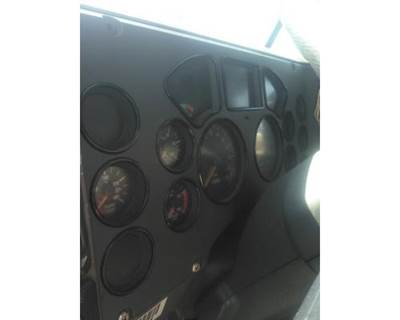 Mack Pinnacle CXP612 Instrument Panel Cluster for a Mack CXP612