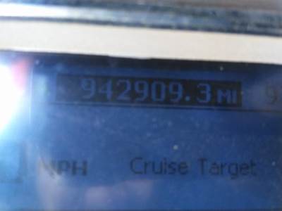 Mack Pinnacle CXU613 Left Instrument Panel Cluster for a Mack CXU613