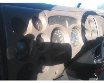 Mack Vision CXN612 Instrument Panel Cluster for a Mack CXN603