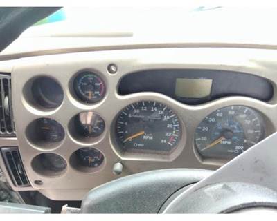 Mack Vision CXN612 Instrument Panel Cluster for a Mack CXN612