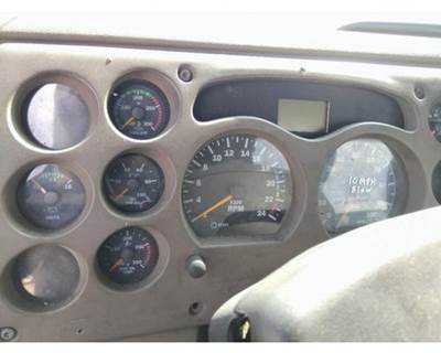 Mack Vision CXN612 Instrument Panel Cluster for a Mack CXN612