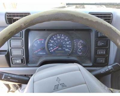 Mitsubishi Fuso FE85 Instrument Panel Cluster