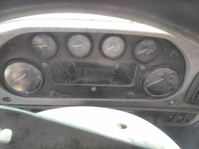 Peterbilt 320 Instrument Panel Cluster