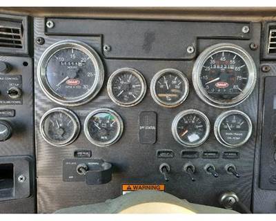 Peterbilt 335 Instrument Panel Cluster