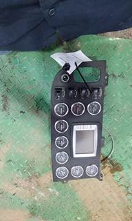 Peterbilt 386 Instrument Panel Cluster