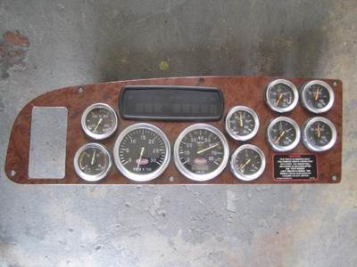 Peterbilt 387 Instrument Panel Cluster