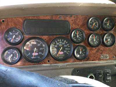 Peterbilt 387 Instrument Panel Cluster