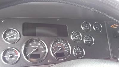 Peterbilt 387 Instrument Panel Cluster