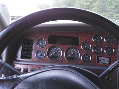 Peterbilt 387 Instrument Panel Cluster