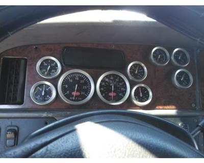 Peterbilt 387 Instrument Panel Cluster