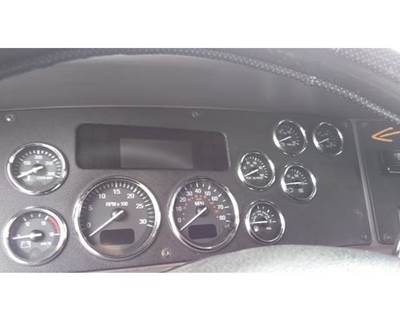 Peterbilt 387 Instrument Panel Cluster
