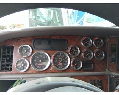 Peterbilt 387 Instrument Panel Cluster