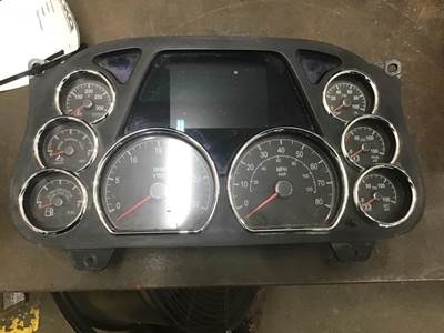 Peterbilt 579 Instrument Panel Cluster