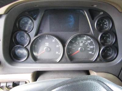 Peterbilt 579 Instrument Panel Cluster