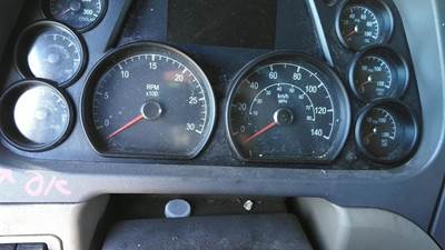 Peterbilt 579 Instrument Panel Cluster