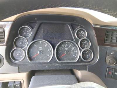 Peterbilt 579 Instrument Panel Cluster